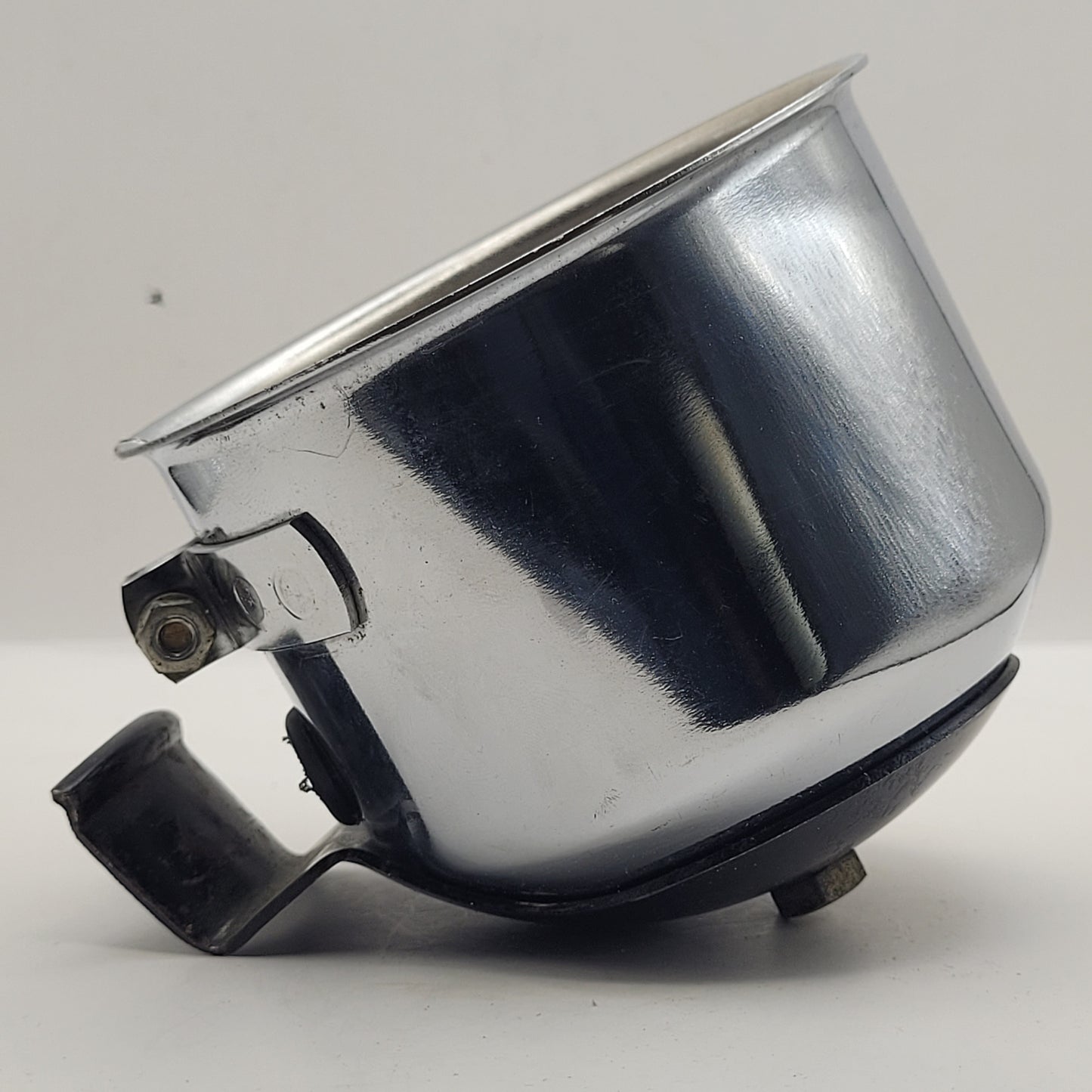 Chrome Pinch Cup - Very Good Condition